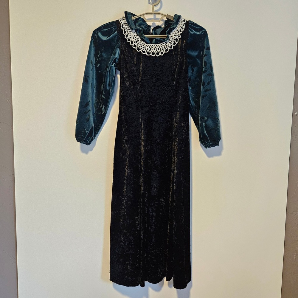 Vintage Molly Malloy Velvet Dress 6P Green Pearl Puff Sleeve Renfaire Victorian